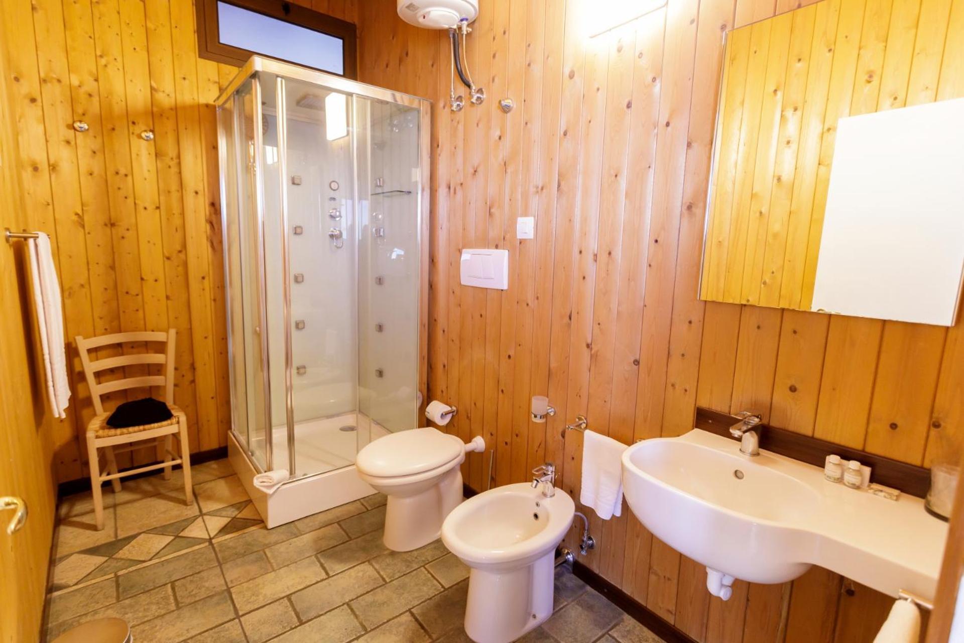 Hotel Corallo Santa Maria al Bagno Ruang foto